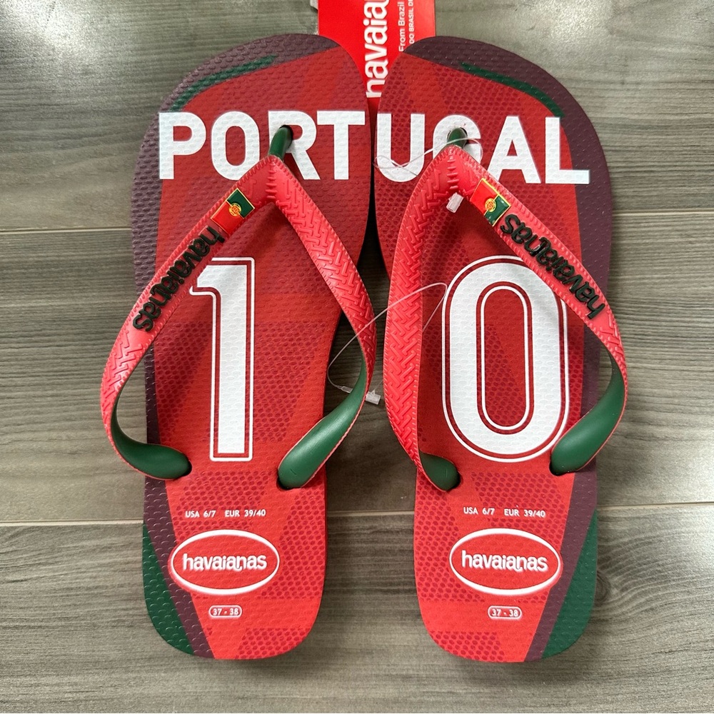 NEW Havaianas Flip Flops, Portugal, Size 37/38